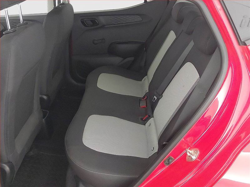 Hyundai i10 (2020) 1.0, Automat, Serv.kniha - fotka 10 z 17