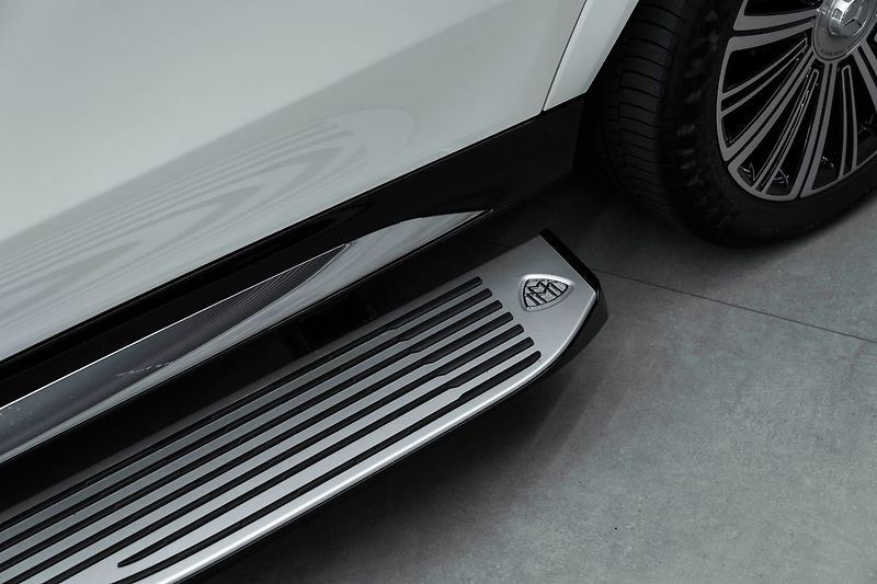Mercedes-Benz GLS Maybach - fotka 7 z 34
