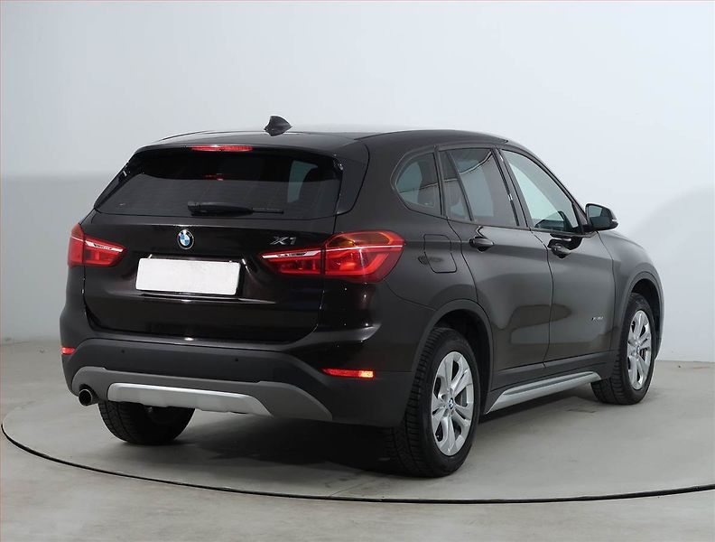 BMW X1 (2016) xDrive18d, 4X4, Automat - fotka 5 z 21