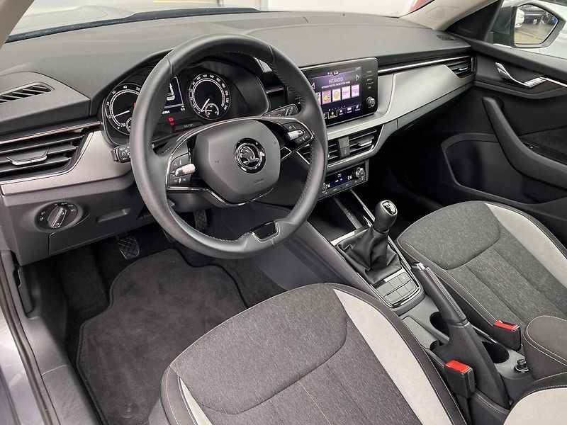 Škoda Kamiq 1.0 TSI 81 kW Style - fotka 7 z 26