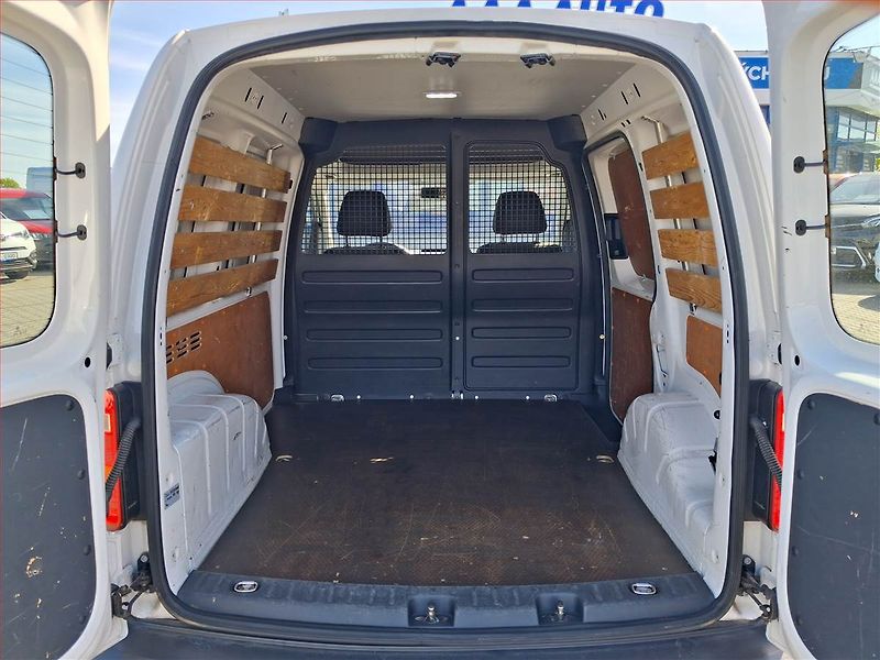 Volkswagen Caddy (2019) 2.0 TDI, ČR, DPH - fotka 11 z 17