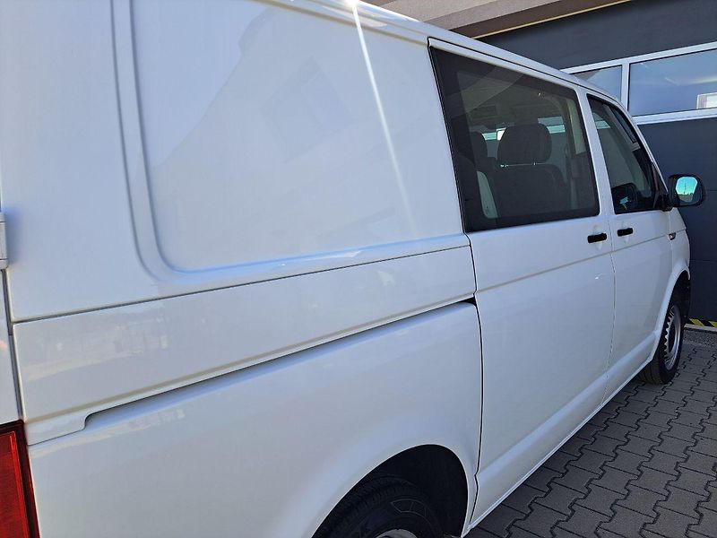 Volkswagen Transporter (2018) 2.0 TSI, 110kW, 6 míst, ZÁRUKA - fotka 11 z 27