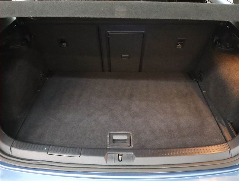 Volkswagen Golf (2013) 1.4 TSI, Serv.kniha, Xenony - fotka 14 z 22