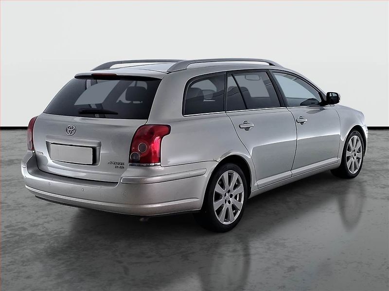 Toyota Avensis (2009) 2.0 D-4D, po STK, jezdí skvěle - fotka 5 z 18