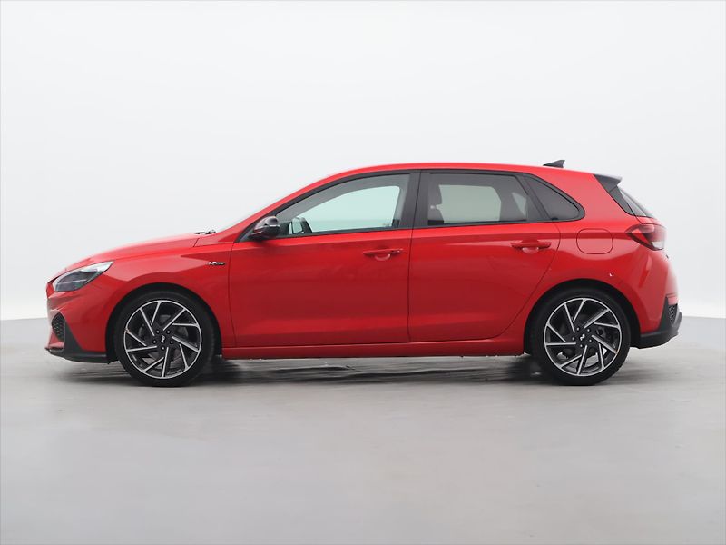 Hyundai i30 1,5 T-GDI 117kW N-Line Premium - fotka 4 z 34