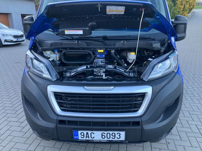 Peugeot Boxer (2022) 2.2 BHDI 3500 L3 7MÍST 50TKM - fotka 27 z 32