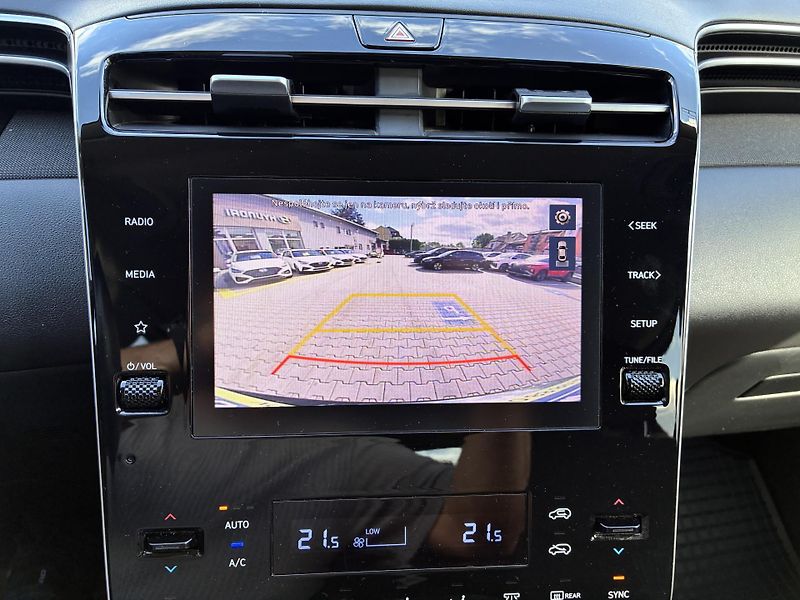Hyundai Tucson 1,6T-GDi 110kW REZERVACE - fotka 19 z 30