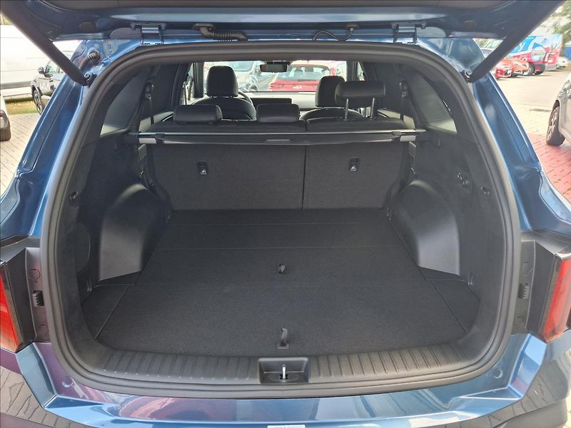 Kia Sorento (2025) 2,2  CRDI TOP + NAPPA 4X4 8DCT - fotka 13 z 18