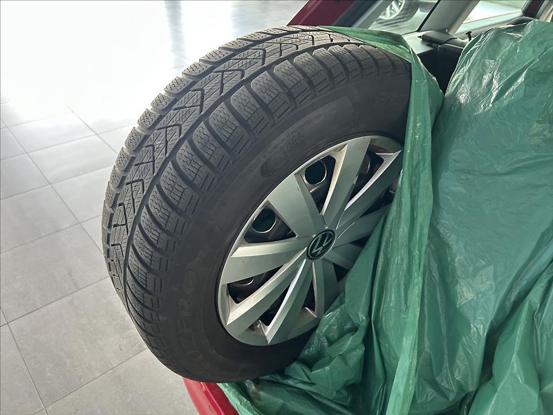 Volkswagen Passat 2,0   TDI 90kW,DSG,SERVISKA,AC - fotka 32 z 33