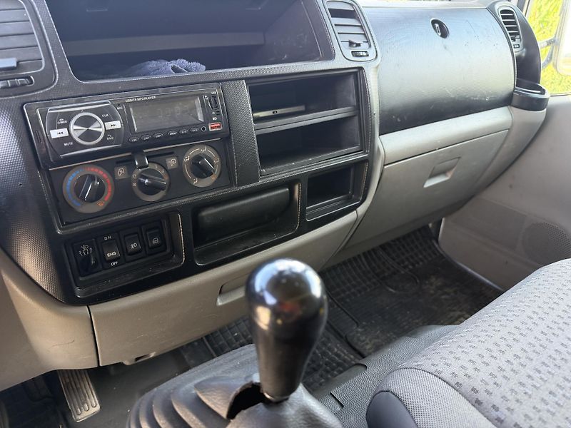 Nissan Cabstar (2010) 2.5TDCi 6 míst,nový 3s Sklápěč - fotka 13 z 13