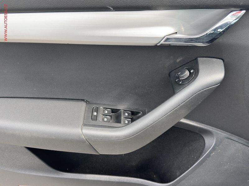 Škoda Octavia (2017) 1.0TSi, ČR, AC, tažné - fotka 11 z 16