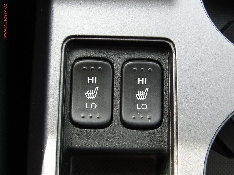 Honda CR-V (2008) 2.2 CDTi 4x4, ČR, AC, výhřev - fotka 14 z 17