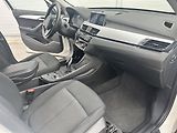 BMW X1 sDrive18i - náhled 9
