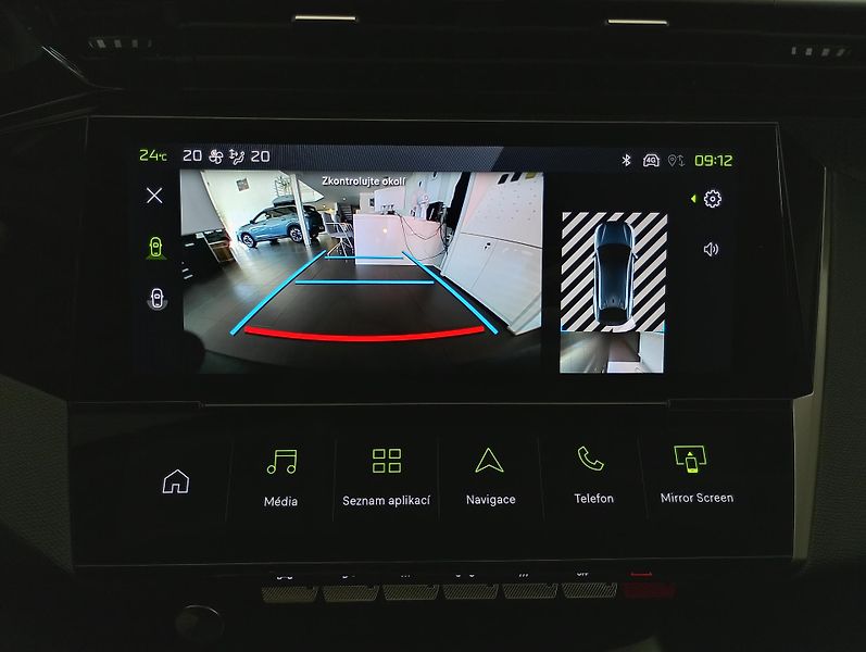 Peugeot 408 (2026) ALLURE Hybrid 145 e-DCS6 - fotka 18 z 26