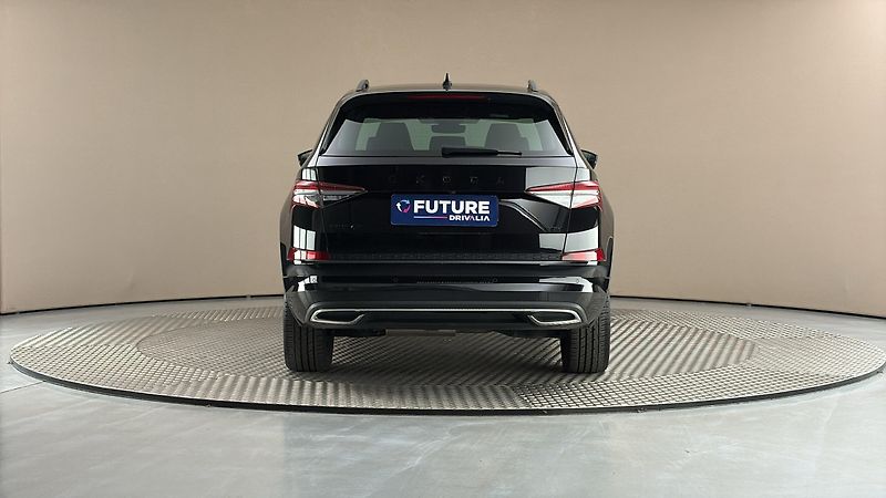 Škoda Kodiaq 2.0 TDI DSG 4x4 Sportline Excl - fotka 5 z 31