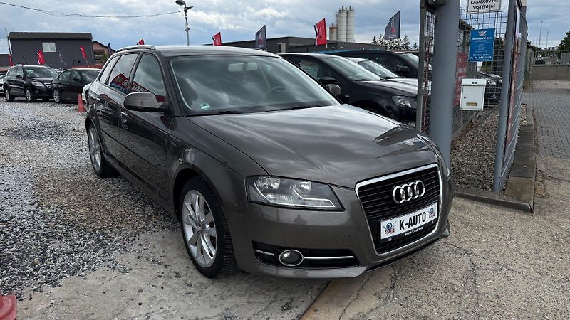 Audi A3 (2010) 1.4TFSi 92kW REZERVOVANO - fotka 3 z 22