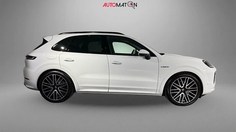 Porsche Cayenne E-Hybrid Pano HD-Matrix PASM - fotka 3 z 11