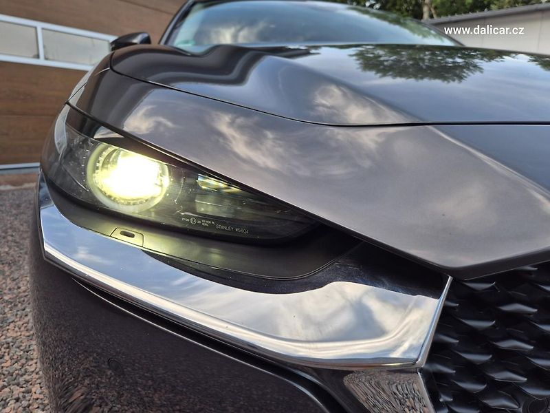Mazda CX-30 (2020) 2.0i Skyactive-X Selection Led - fotka 46 z 52