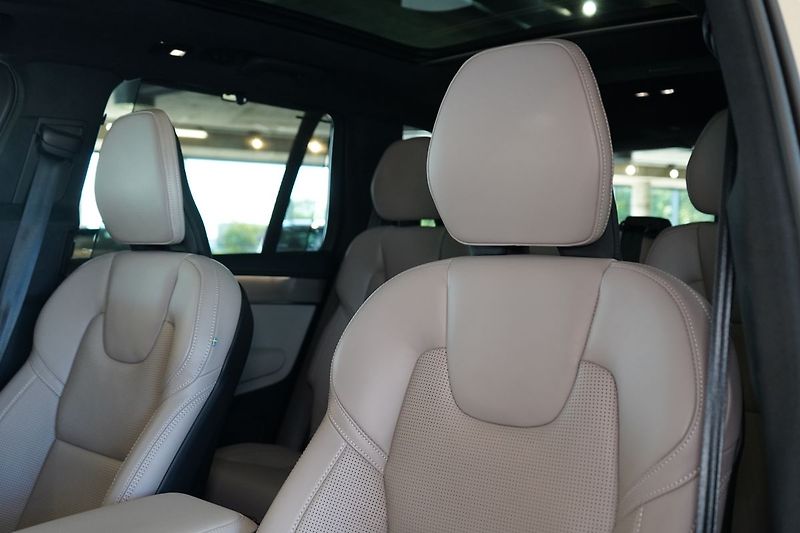 Volvo XC90 T8 ULTRA Bright, Masáž, Bowers - fotka 22 z 50