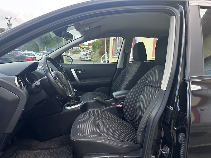 Nissan Qashqai (2009) 1.5dCi Tempomat/1MAJ/78kW - fotka 9 z 25