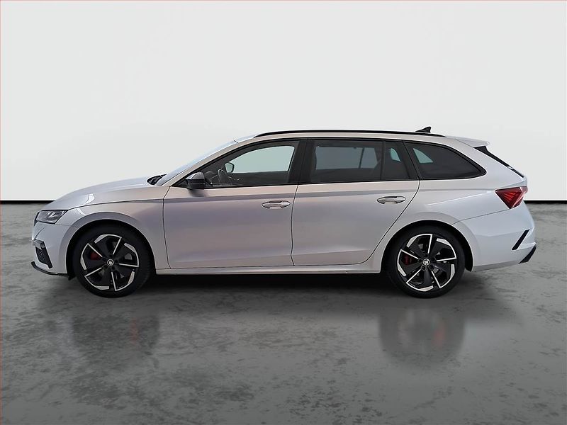 Škoda Octavia (2023) RS 2.0 TSI - fotka 3 z 32