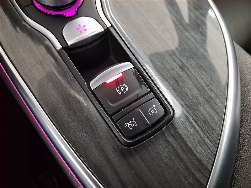 Renault Espace (2016) 1.6 dCi, Automat, 7 míst, Kůže - fotka 21 z 31