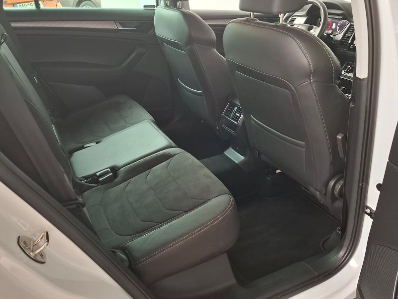 Škoda Kodiaq (2023) STYLE PLUS 4X4 TD 110/2.0 A7A - fotka 17 z 23