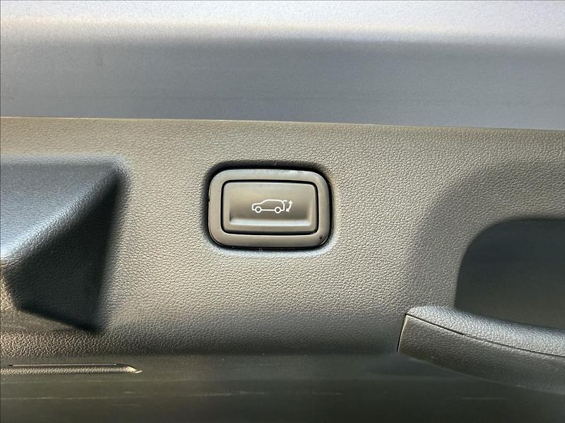 Hyundai Kona Power 65kWh  Style Premium - fotka 23 z 29