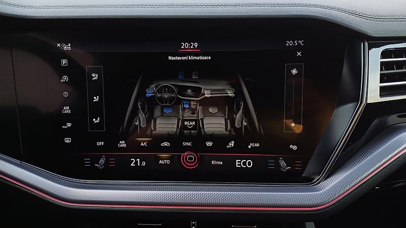 Volkswagen Touareg TSI 250kW R-LINE - fotka 21 z 33