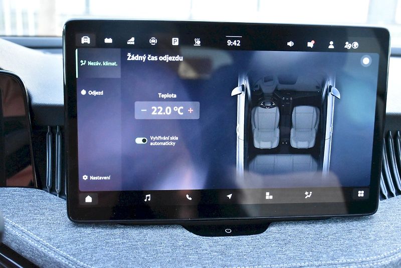 Škoda Superb (2025) COMBI PHEV 1.5 TSI 150kW DSG - fotka 14 z 29