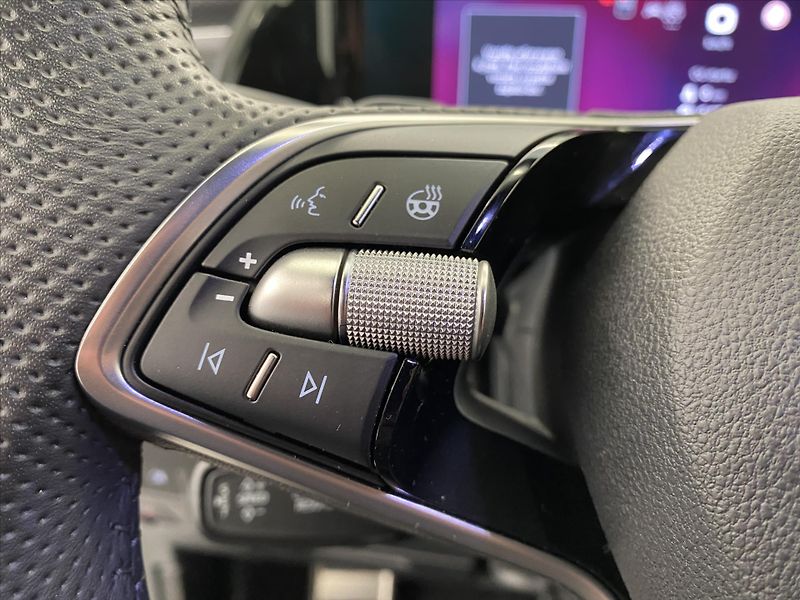 Škoda Kodiaq 1,5 TSI 150kW iV SportLine - fotka 12 z 26