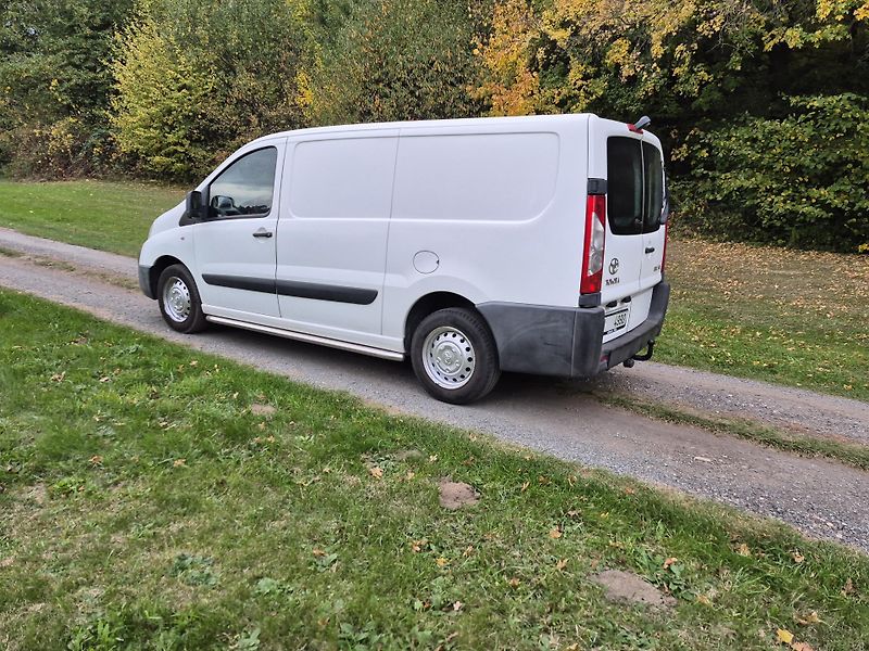 Toyota ProAce (2015) 2.0Hdi Long Tažné - fotka 13 z 20