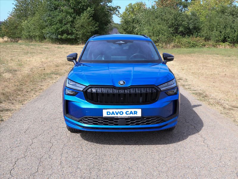 Škoda Kodiaq 2,0 TDI DSG 4x4 Sportline 7-Mí - fotka 2 z 34