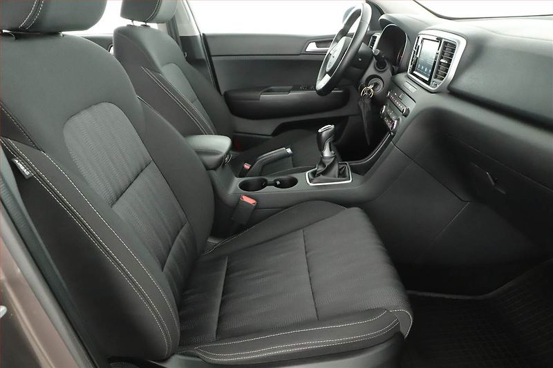 Kia Sportage (2019) 1.6 GDI, Serv.kniha, Tempomat - fotka 7 z 18