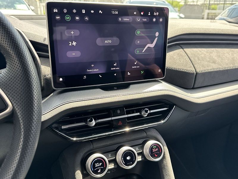 Škoda Kodiaq (2025) 2.0 TDI 4x4 DSG Sportline - fotka 17 z 35