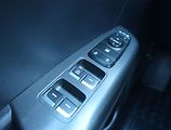 Kia Sportage (2018) Gold 1.6 T-GDI, Serv.kniha - náhled 15