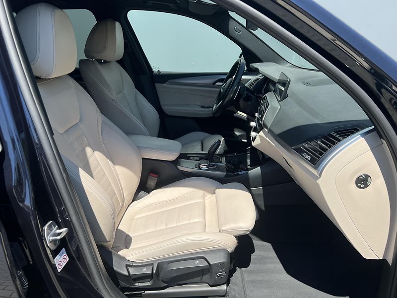 BMW X3 (2018) - fotka 33 z 41