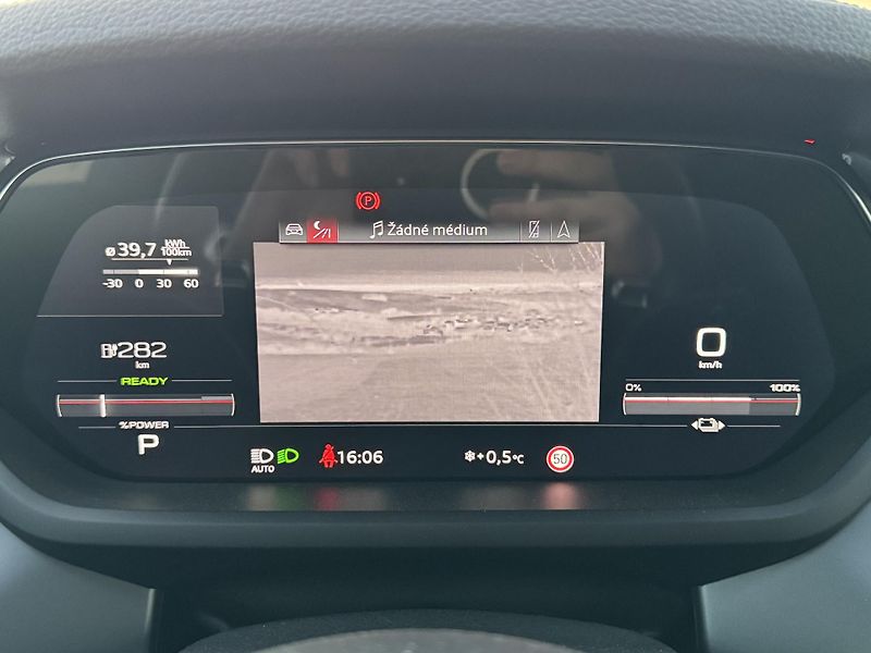 Audi e-tron GT Quattro HUD 360 Vzduch SoH 91% - fotka 24 z 32