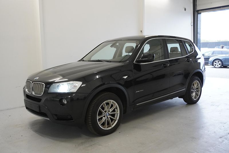 BMW X3 3,0 XDRIVE30D AUTOMAT - fotka 1 z 27