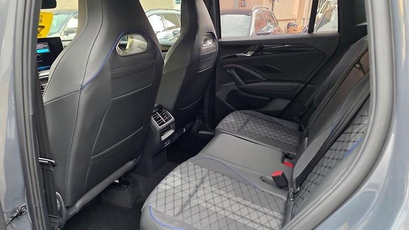 Volkswagen Tiguan (2024) 2.0TDI 142kW 4x4 DSG7 Rline TZ - fotka 10 z 50