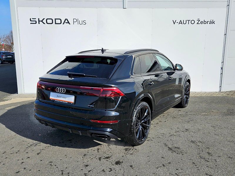 Audi Q8 (2025) 50 TDI 210kW quattro - fotka 2 z 29