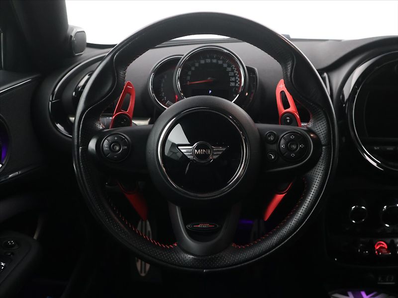 Mini Clubman 2,0 JCW ALL4 170kW H&K Aut - fotka 13 z 30