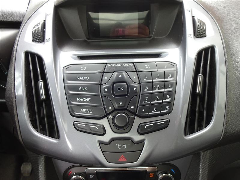 Ford Tourneo Connect 1.0 ECOBOOST TITANIUM - fotka 34 z 49