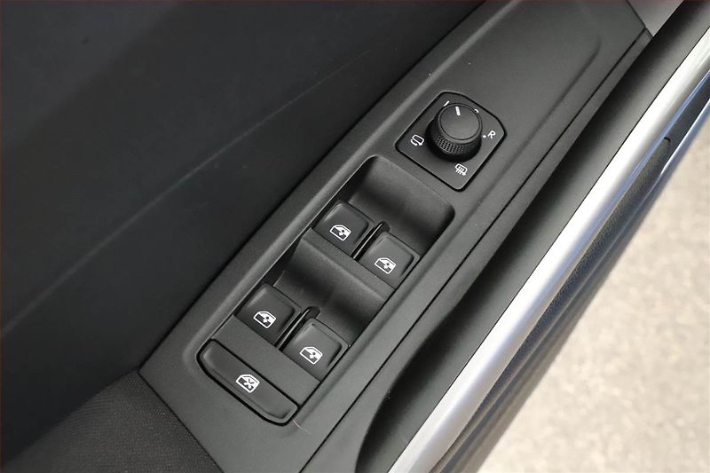 Škoda Fabia (2024) 1.0 TSI, Top Celection, FullLe - fotka 11 z 14