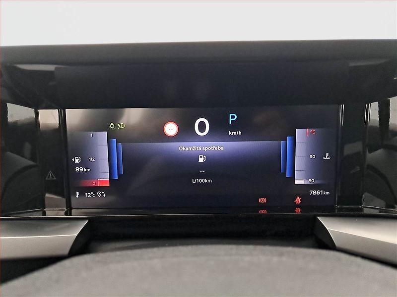 Opel Frontera (2025) 1.2 hybrid - fotka 11 z 19