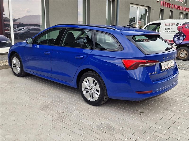 Škoda Octavia 2.0 TDI, původ ČR, 1.Majitel - fotka 7 z 50