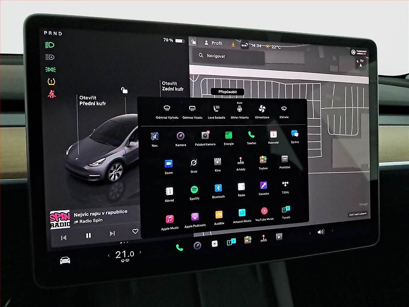 Tesla Model Y (2022) Long Range AWD 79kWh, SoH 91% - fotka 20 z 23