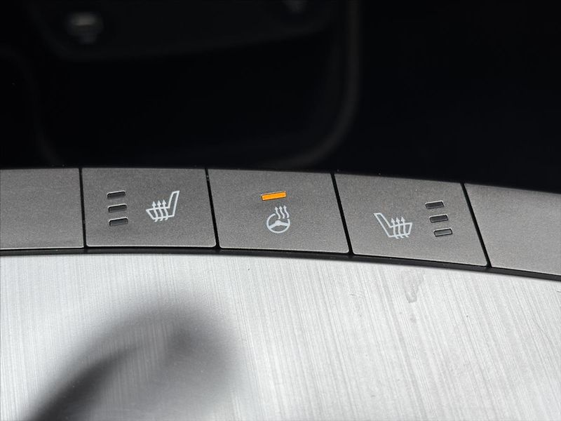 Kia EV6 0,0 168kW Earth ZÁRUKA SoH 98% - fotka 32 z 48