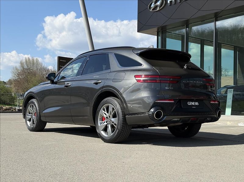 Genesis GV70 2,5 T AWD AT  Sport - fotka 2 z 22