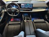 BMW Řada 5 (2024) 530e xDrive Tour. M - náhled 12